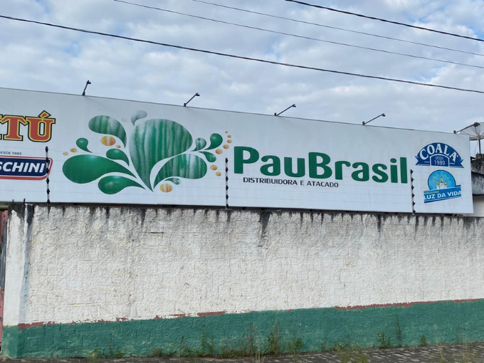 Fachada Pau Brasil